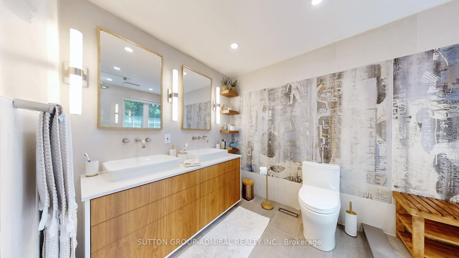 Photo 22 of 38 Blue Spruce Lane, Markham, Royal Orchard — HOMEH