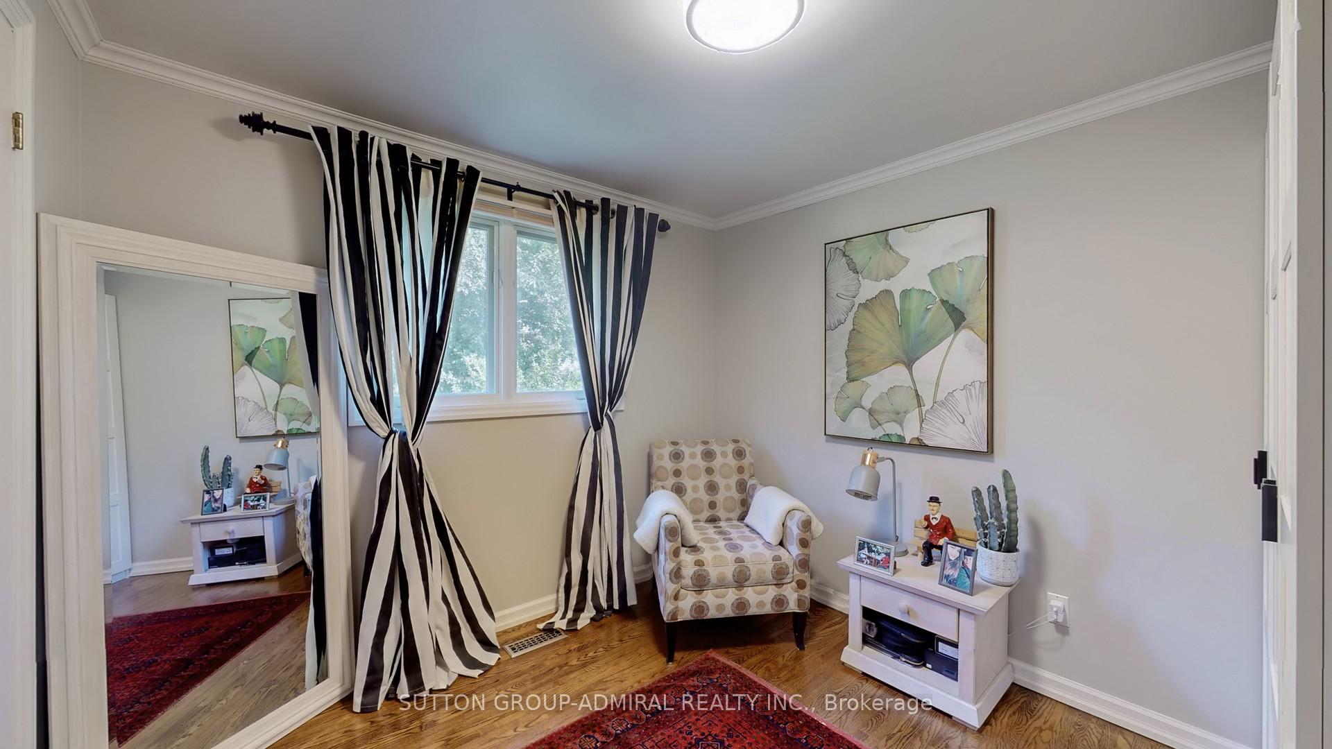 Photo 24 of 38 Blue Spruce Lane, Markham, Royal Orchard — HOMEH