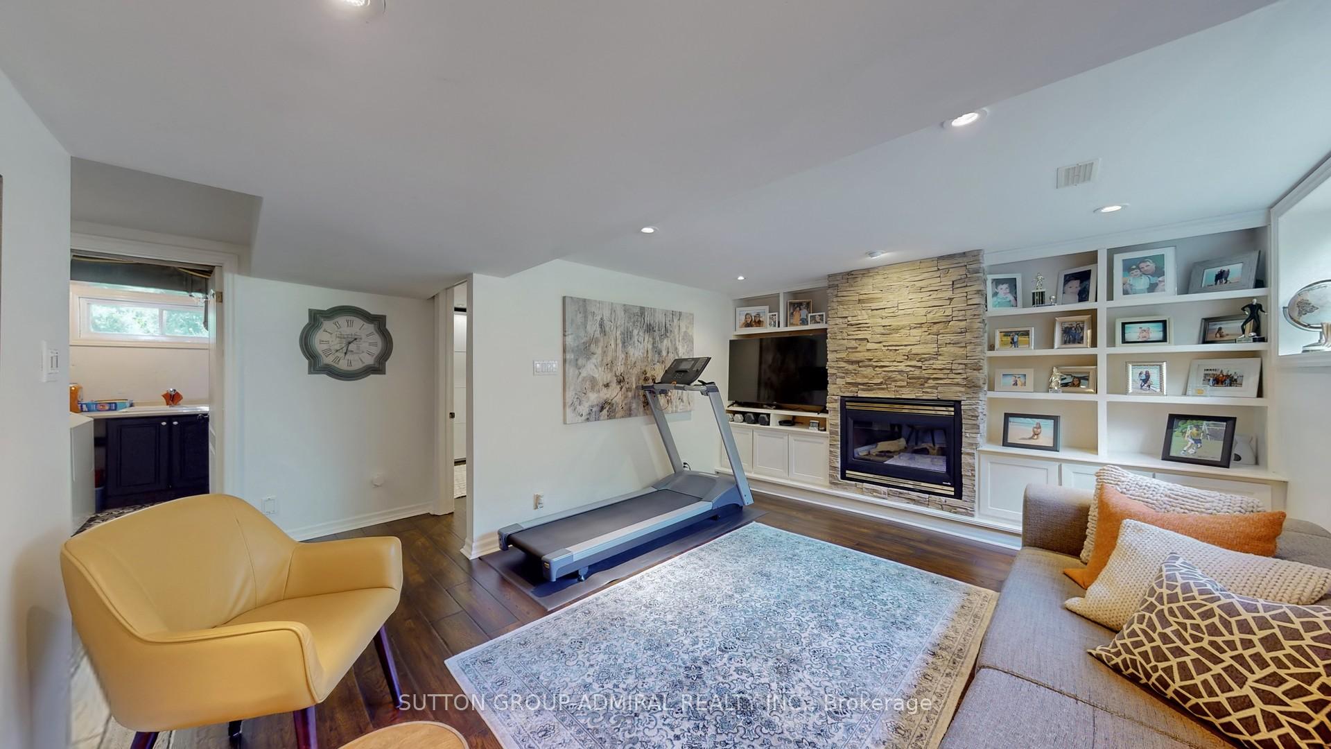 Photo 26 of 38 Blue Spruce Lane, Markham, Royal Orchard — HOMEH