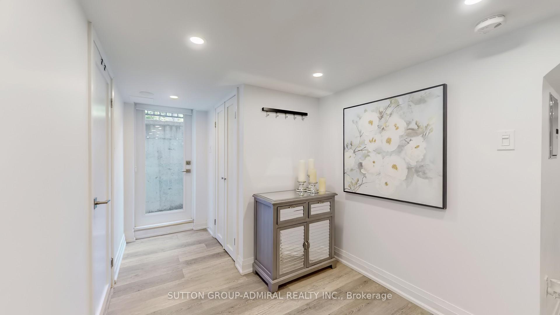 Photo 31 of 38 Blue Spruce Lane, Markham, Royal Orchard — HOMEH