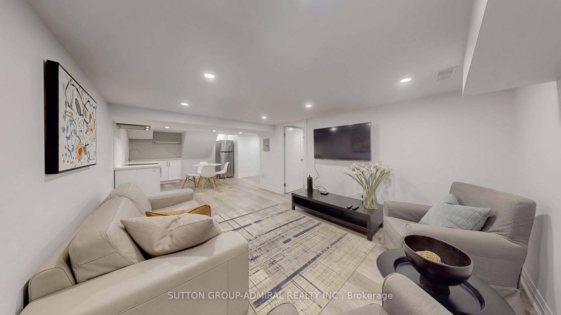 Photo 34 of 38 Blue Spruce Lane, Markham, Royal Orchard — HOMEH