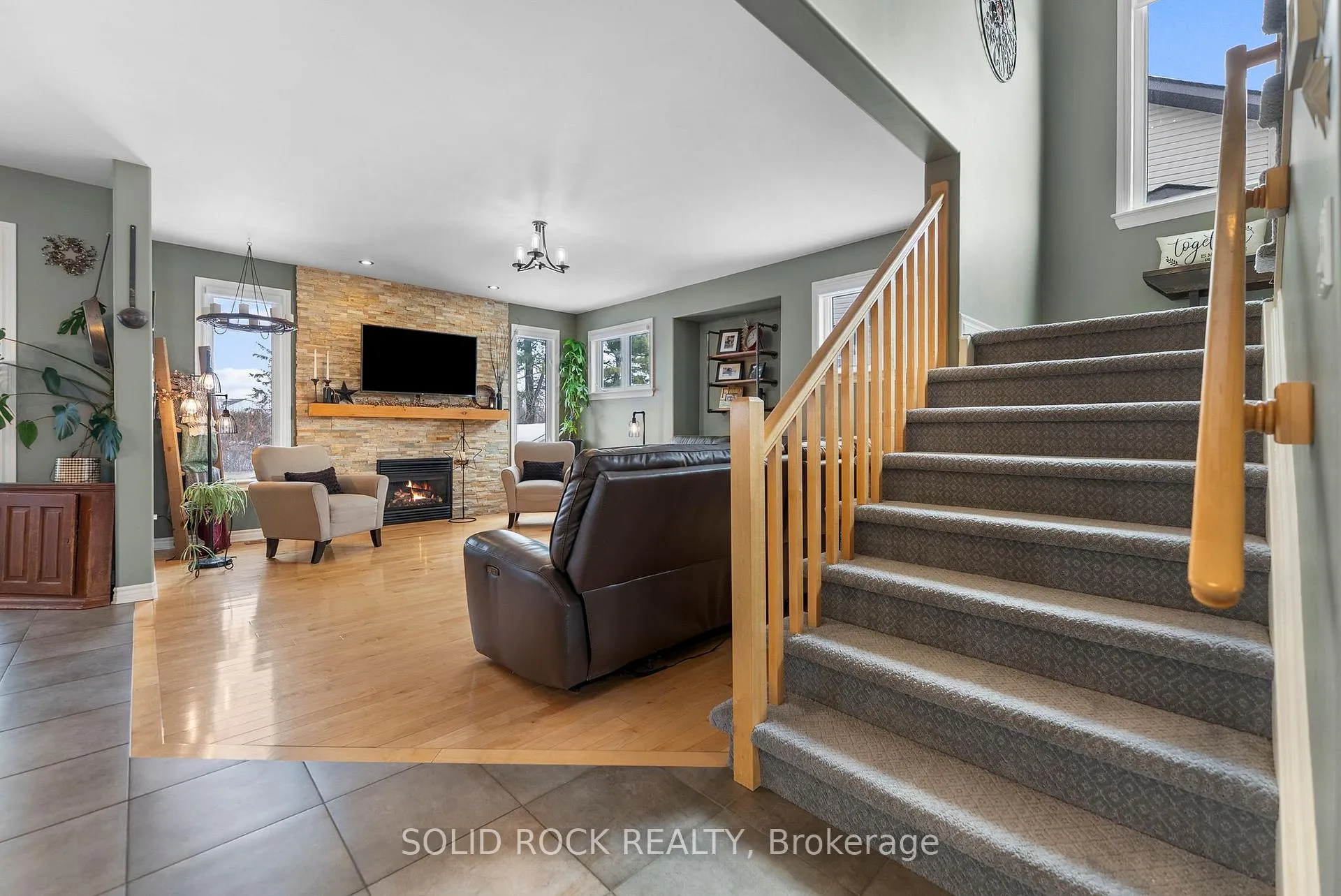 Photo 9 of 182 Arthur Street, Arnprior — HOMEH
