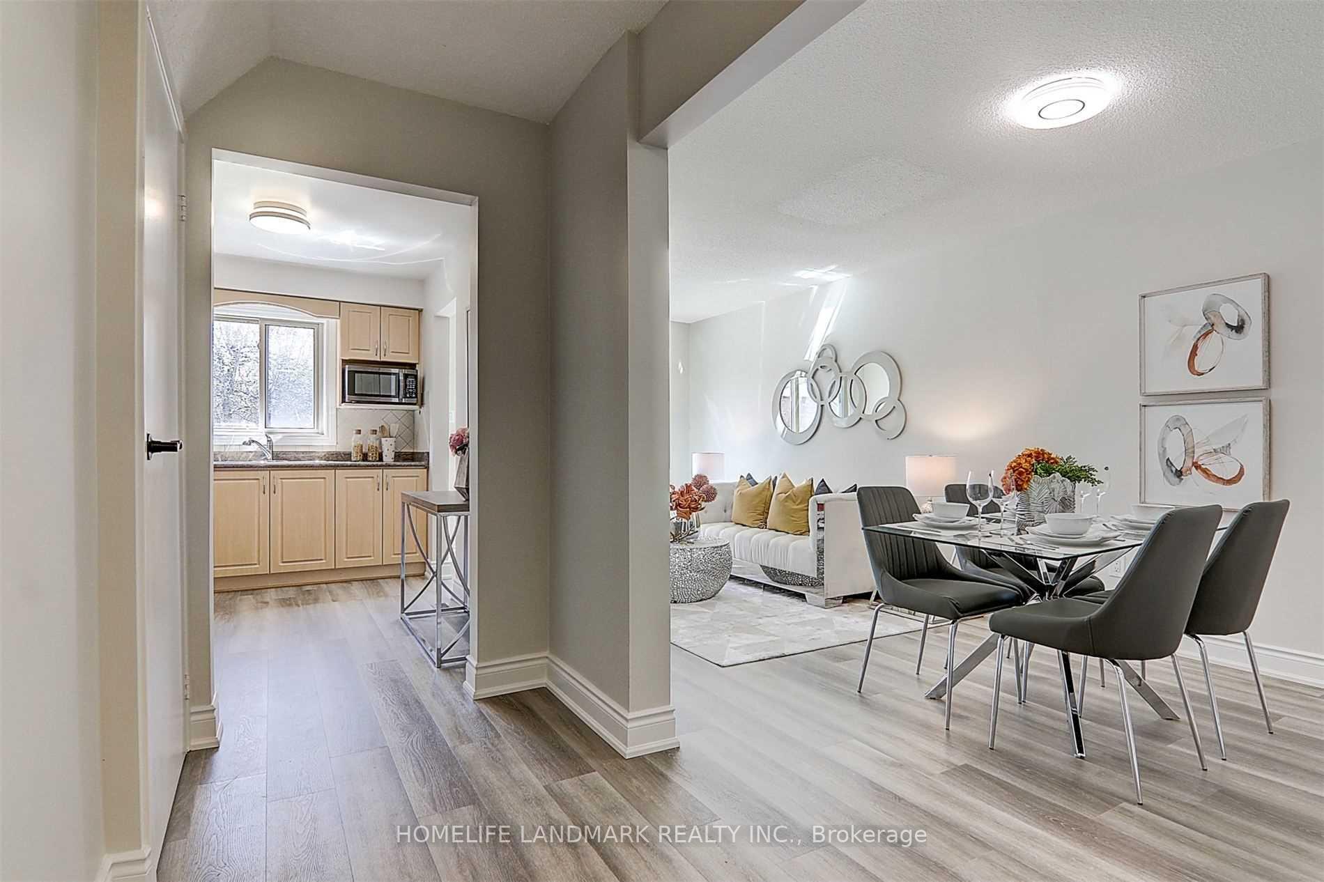 Photo 8 of 17 Debden Road, Markham, Milliken Mills East — HOMEH