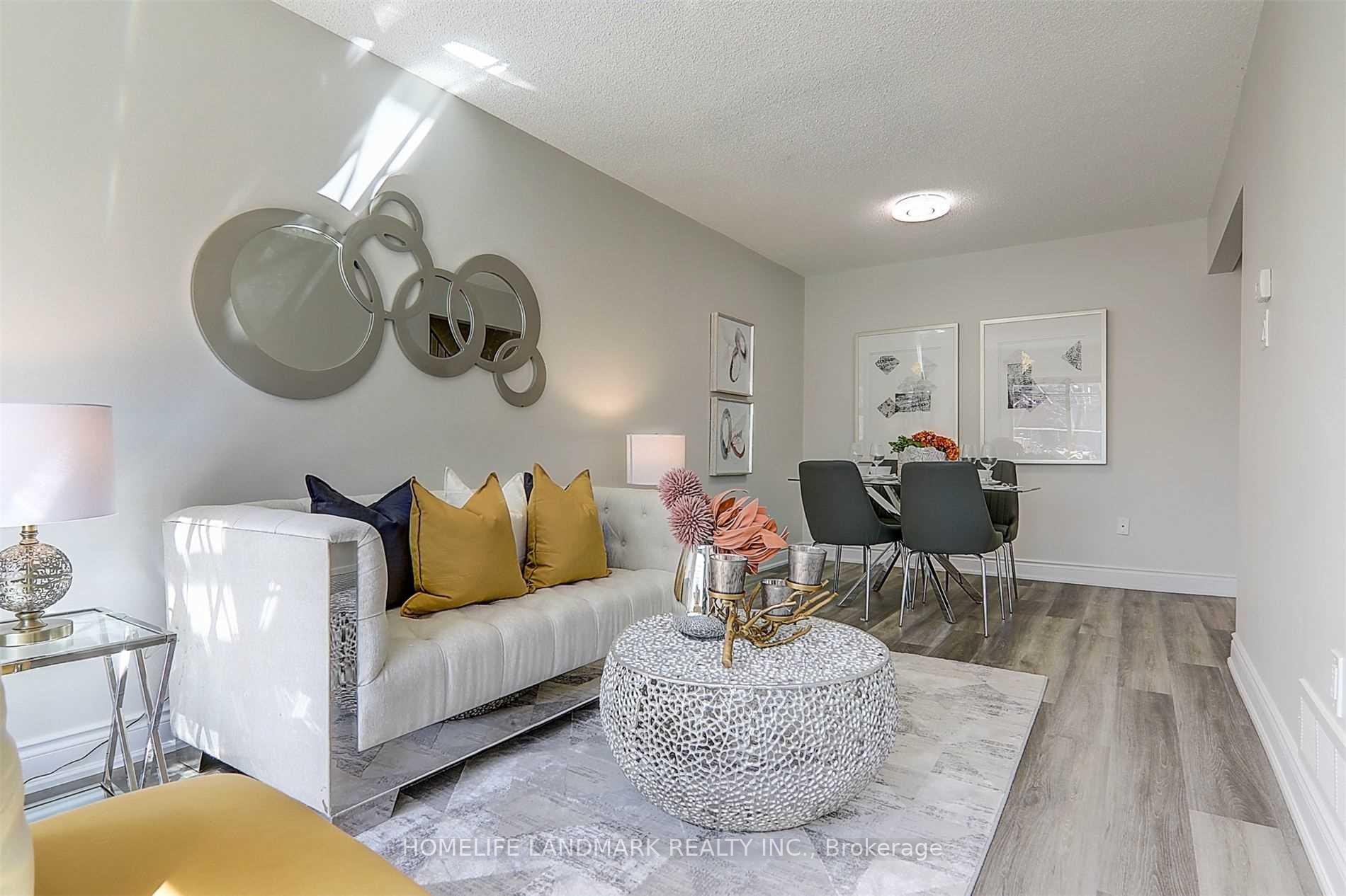 Photo 11 of 17 Debden Road, Markham, Milliken Mills East — HOMEH