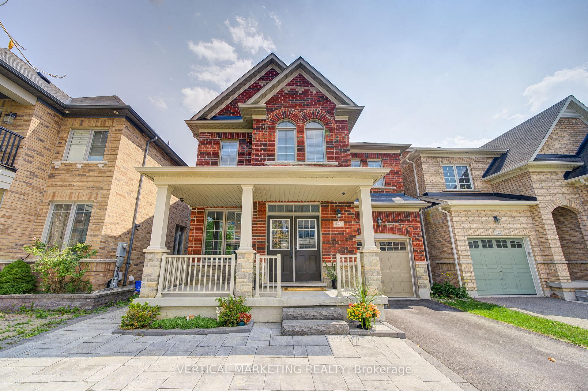Photo 2 of 141 Beckett Avenue, Markham, Berczy — HOMEH
