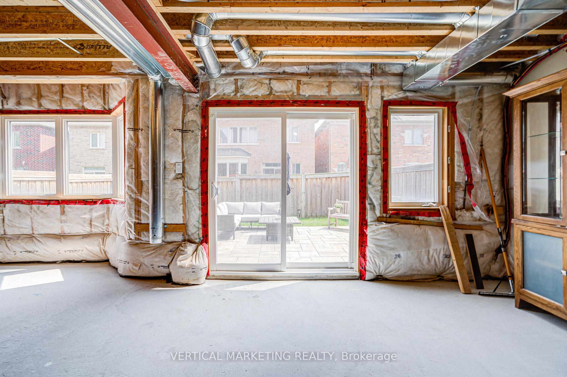 Photo 40 of 141 Beckett Avenue, Markham, Berczy — HOMEH