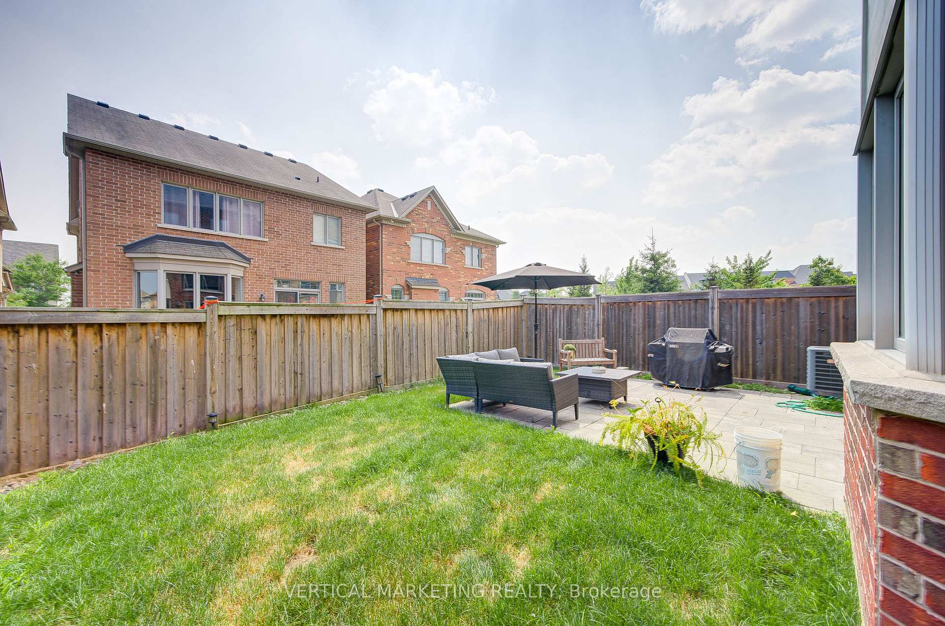 Photo 44 of 141 Beckett Avenue, Markham, Berczy — HOMEH