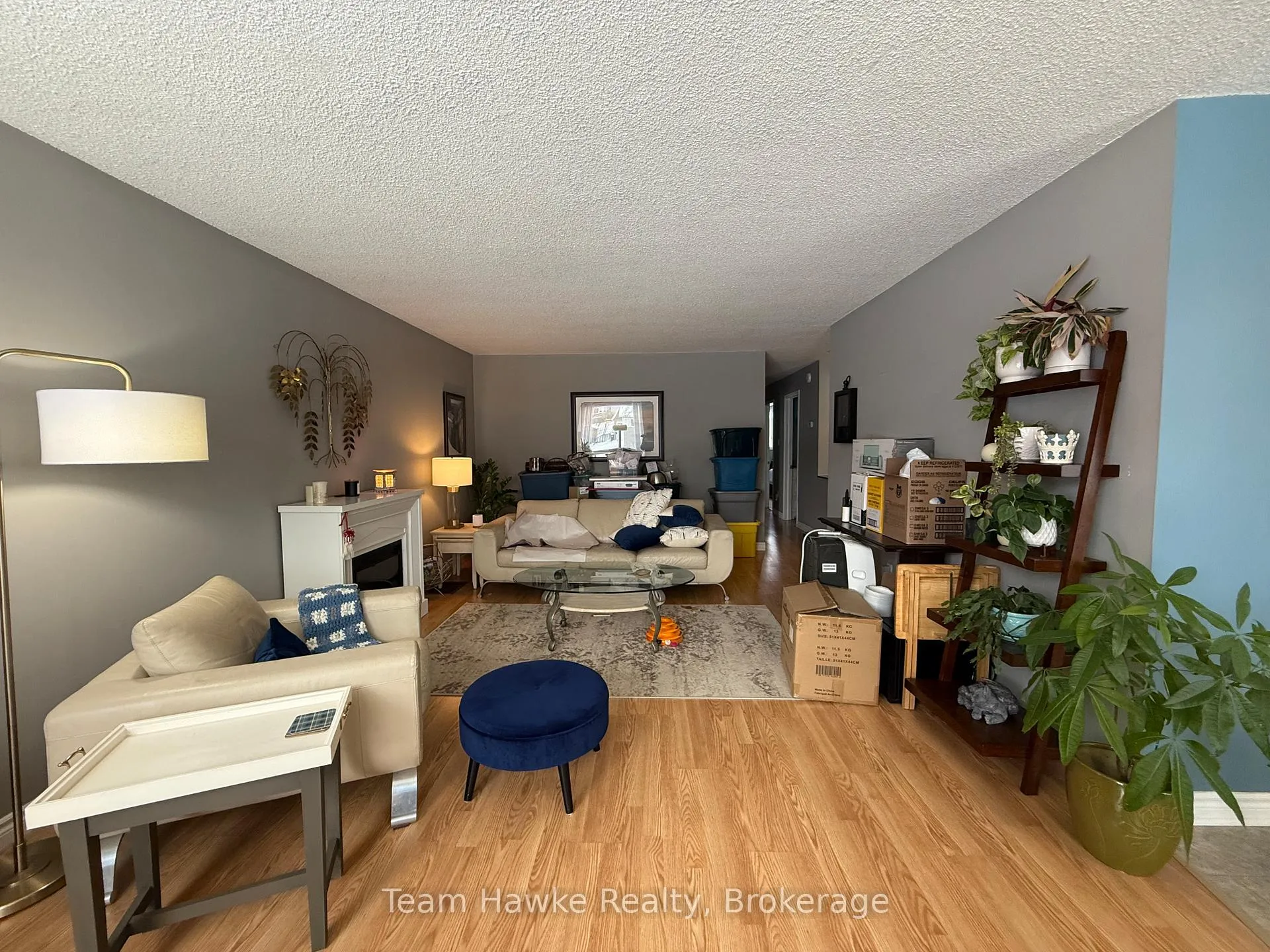 Photo 5 of 798 Quebec Street, Midland — HOMEH