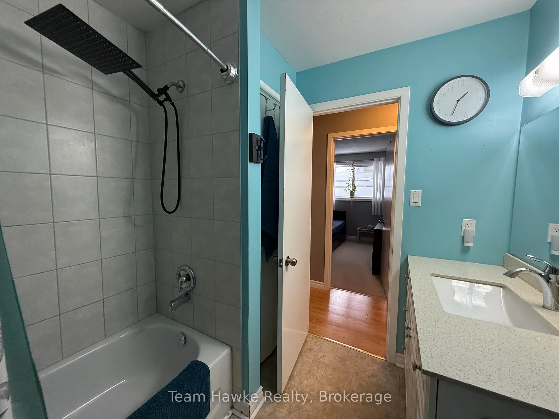 Photo 19 of 798 Quebec Street, Midland — HOMEH