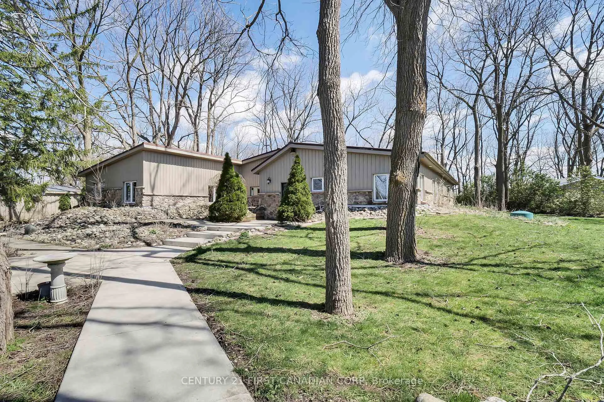 Photo 1 of 23992 Denfield Road, Middlesex Centre, Denfield — HOMEH