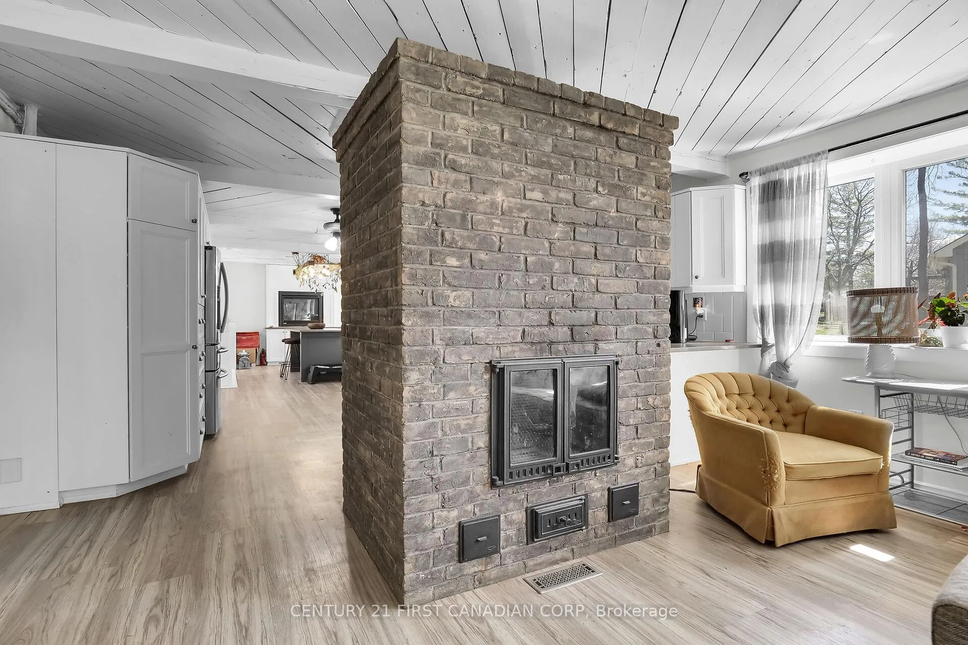 Photo 10 of 23992 Denfield Road, Middlesex Centre, Denfield — HOMEH
