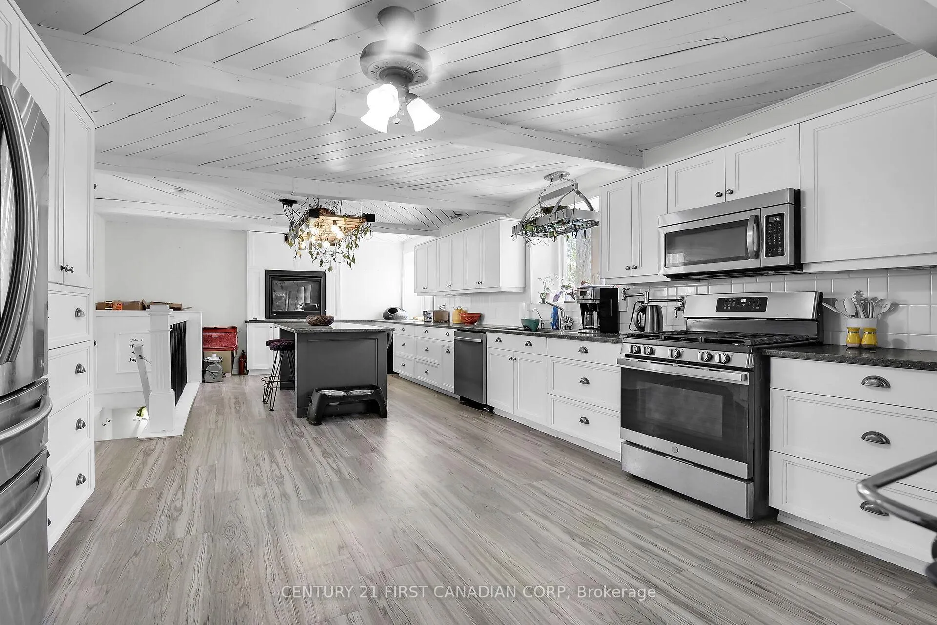 Photo 11 of 23992 Denfield Road, Middlesex Centre, Denfield — HOMEH