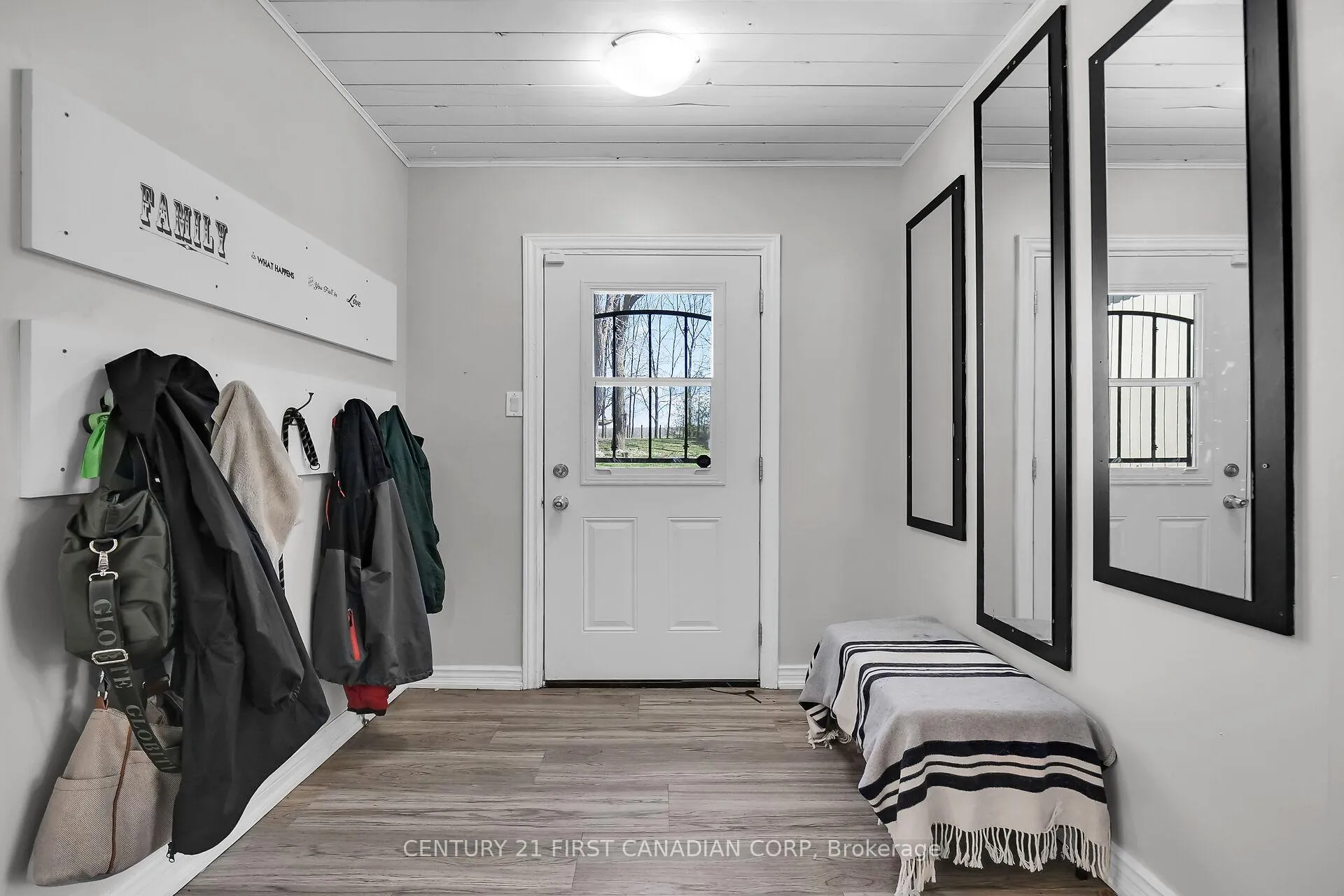 Photo 15 of 23992 Denfield Road, Middlesex Centre, Denfield — HOMEH