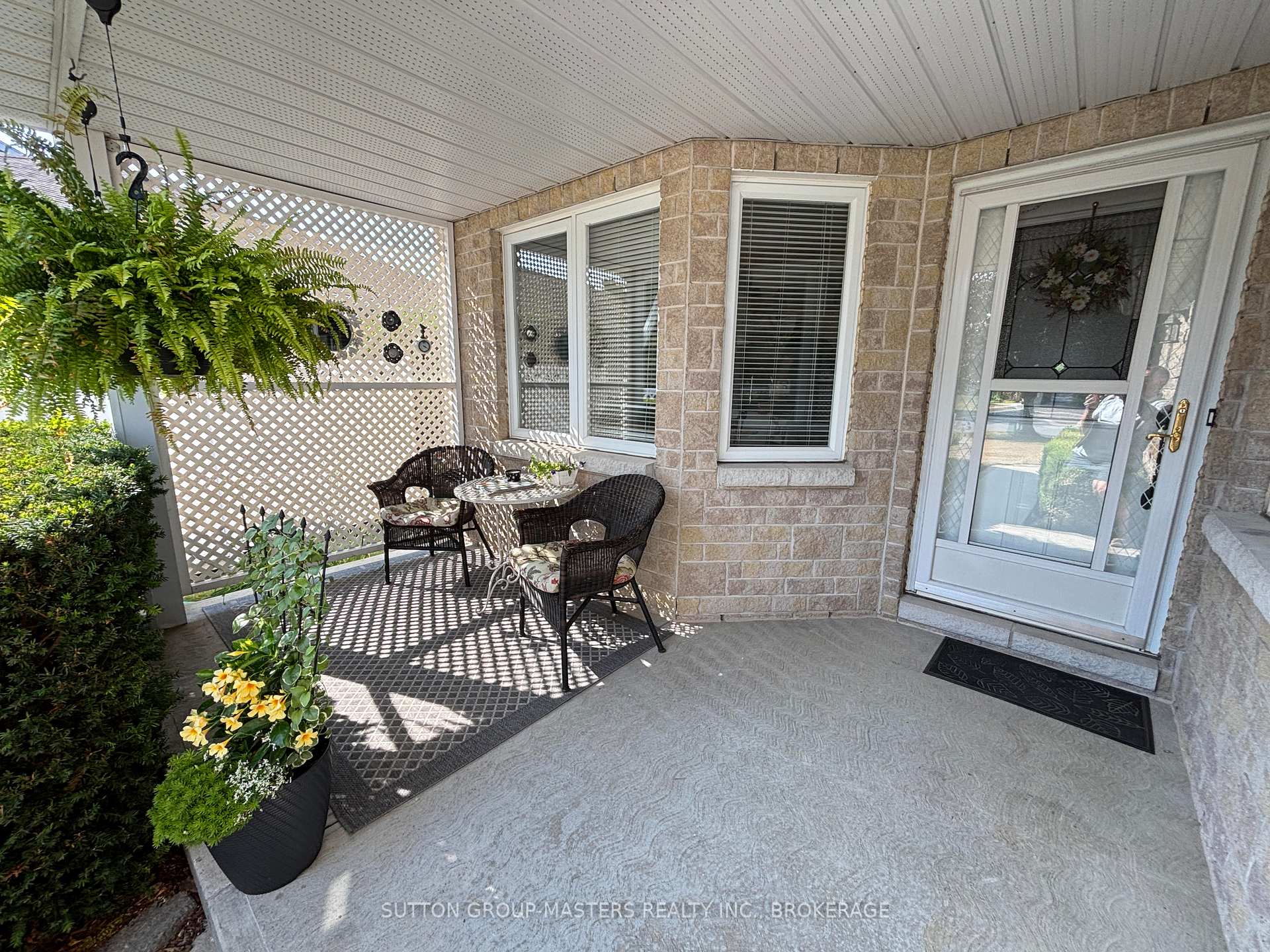Photo 2 of 664 Millwood Drive, Kingston, City Southwest — HOMEH