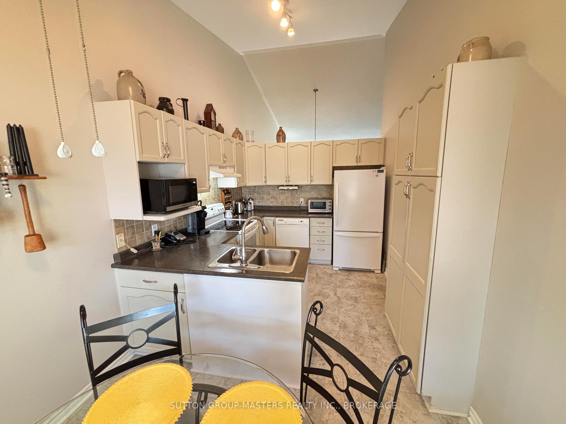 Photo 8 of 664 Millwood Drive, Kingston, City Southwest — HOMEH