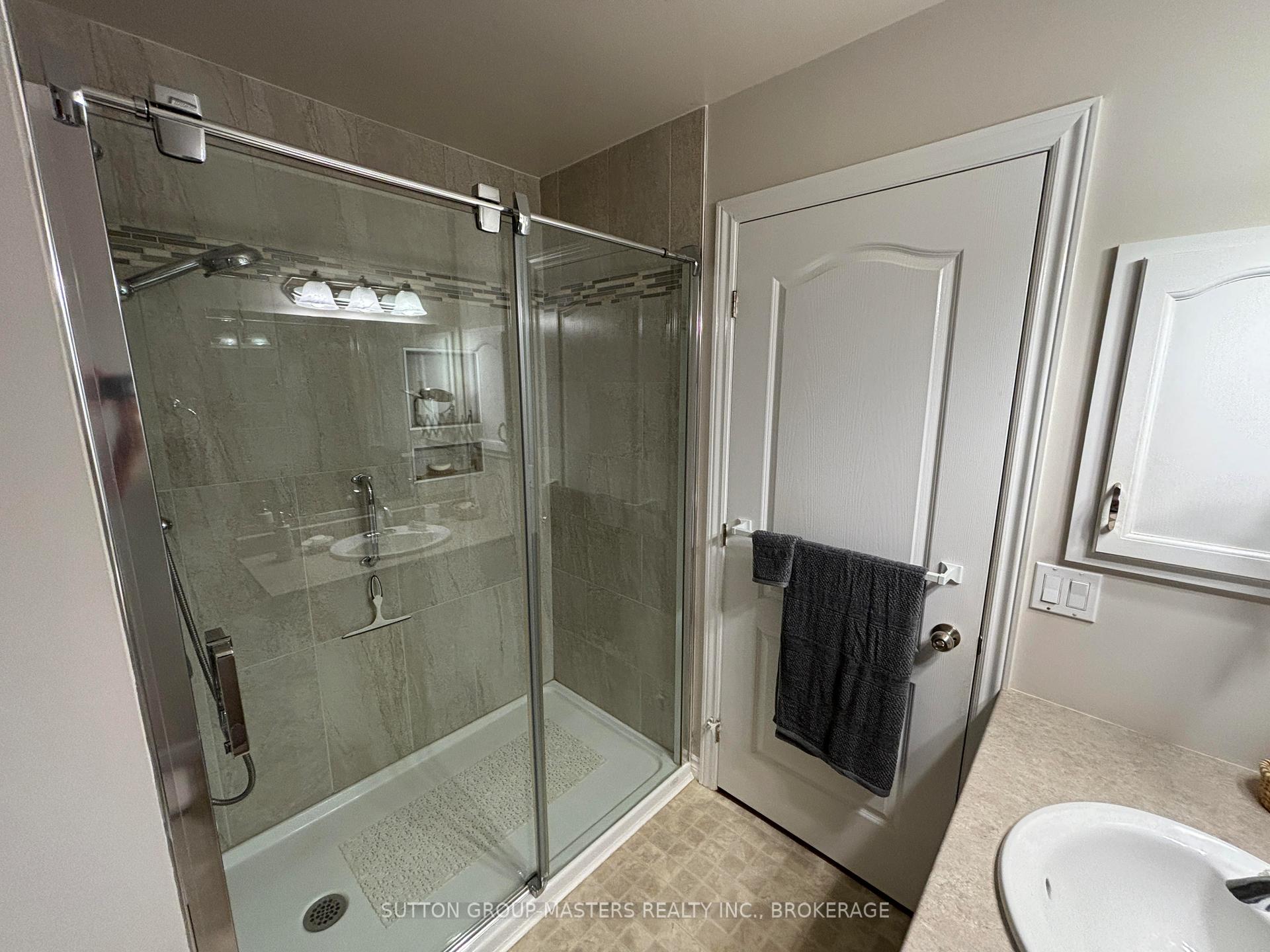 Photo 13 of 664 Millwood Drive, Kingston, City Southwest — HOMEH