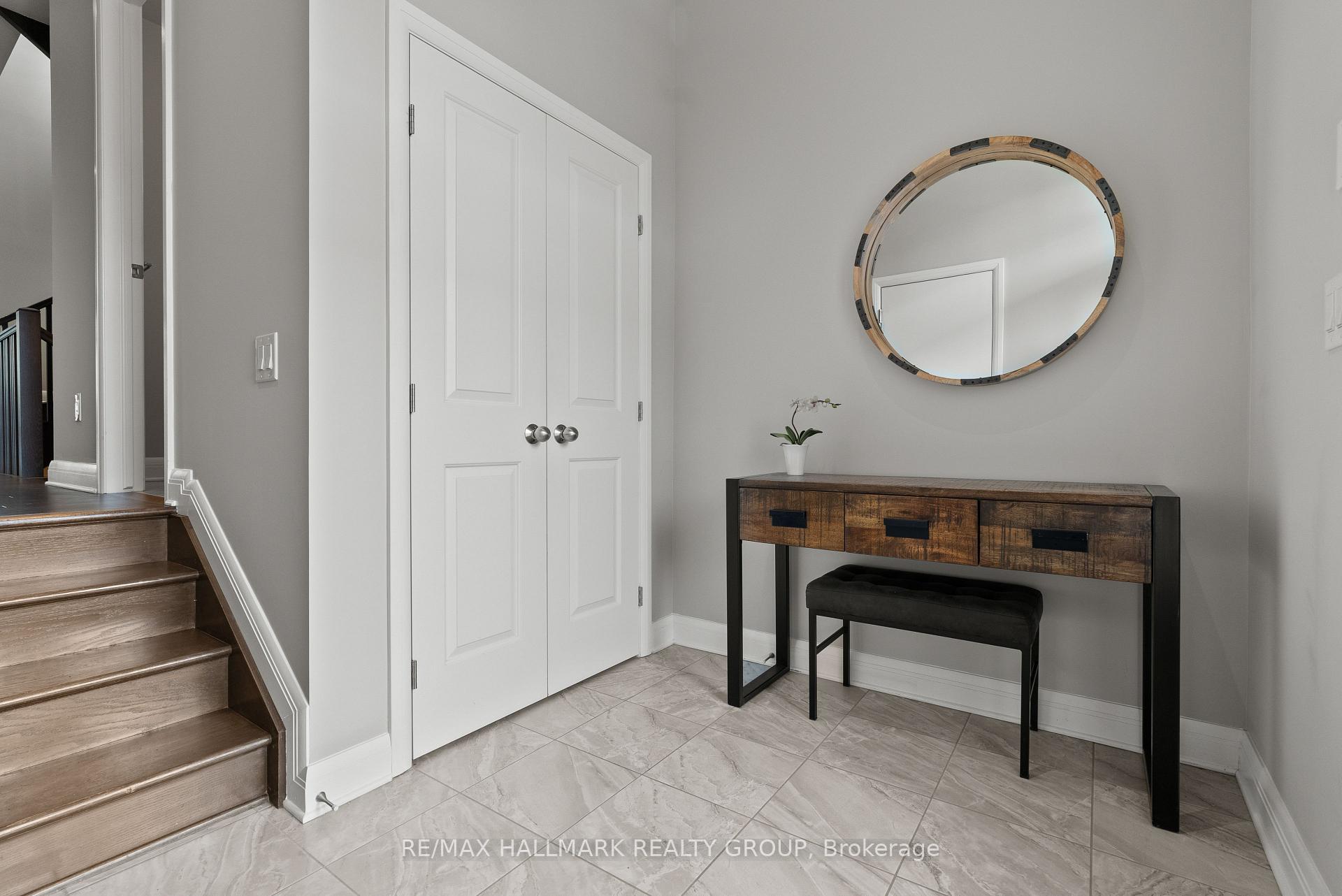 Photo 6 of 70 Arkose Street, Ottawa, Kanata - Kanata Lakes/Heritage Hills — HOMEH