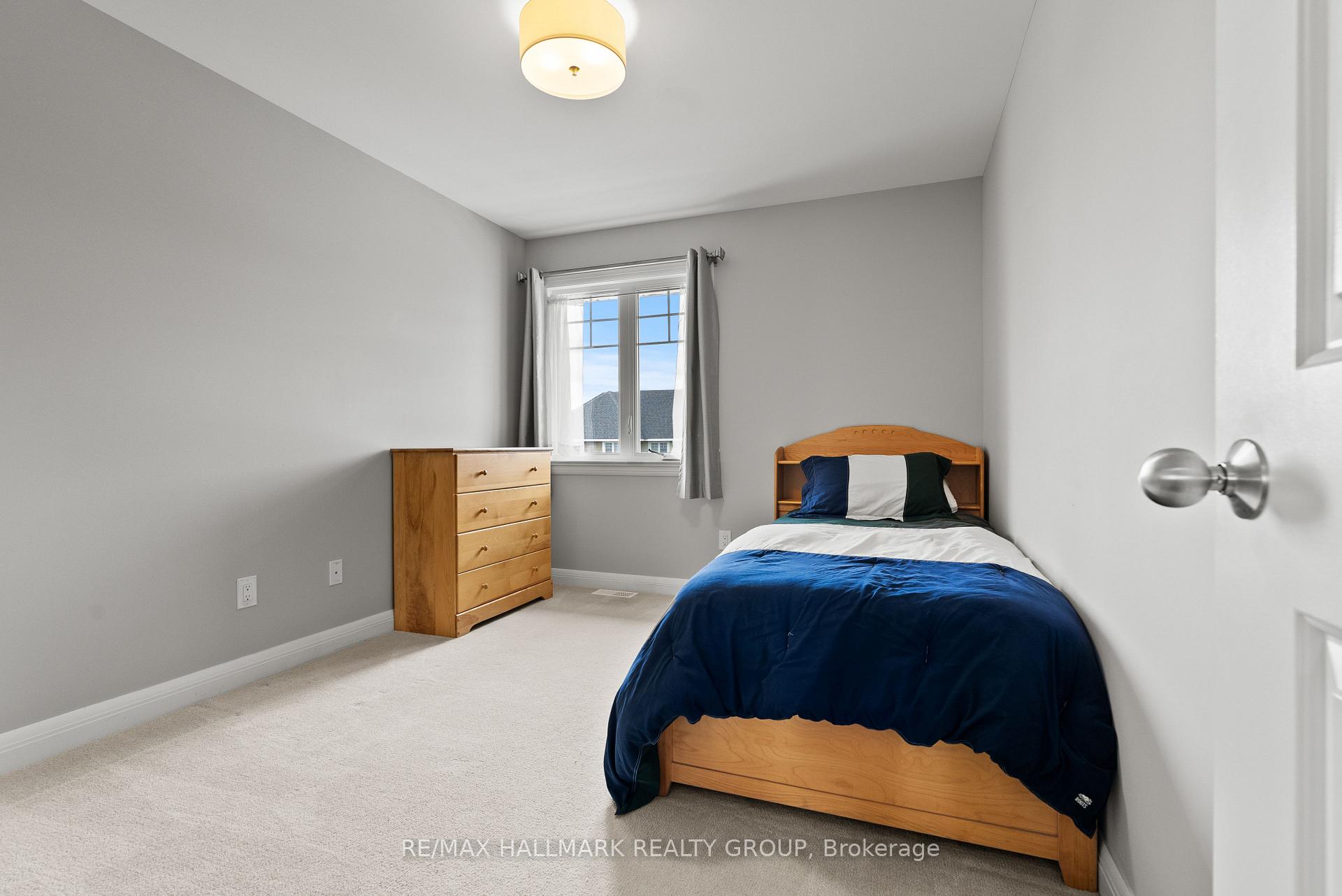 Photo 22 of 70 Arkose Street, Ottawa, Kanata - Kanata Lakes/Heritage Hills — HOMEH