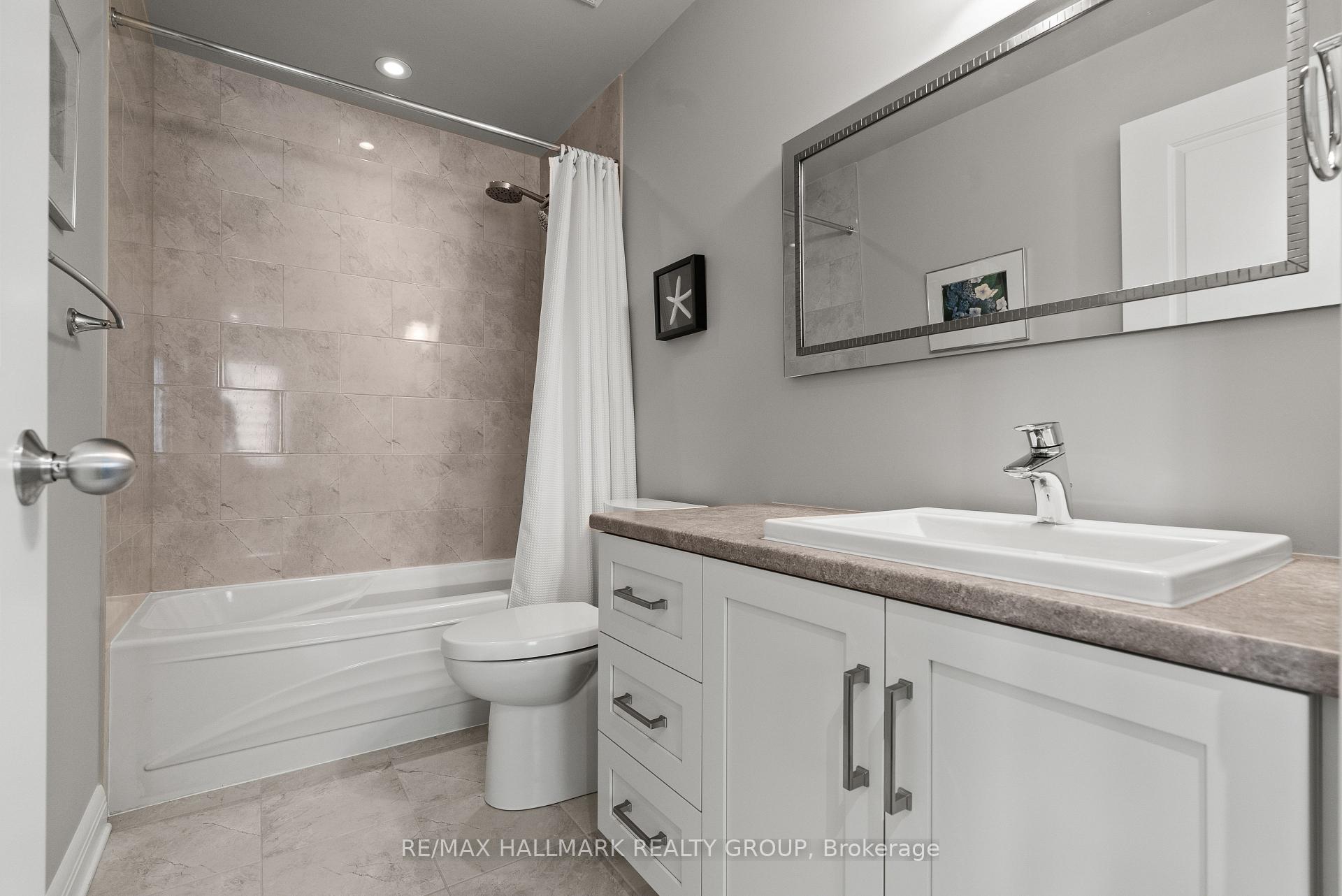 Photo 24 of 70 Arkose Street, Ottawa, Kanata - Kanata Lakes/Heritage Hills — HOMEH