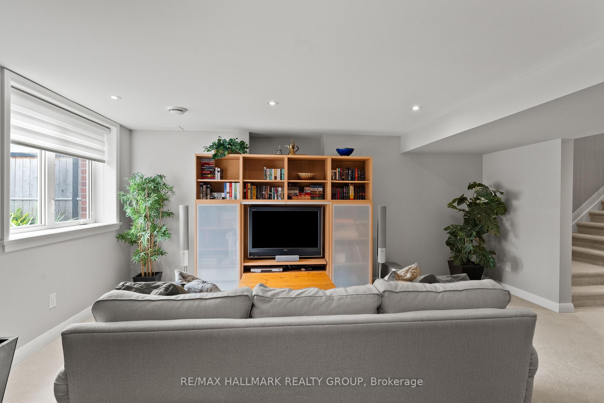 Photo 27 of 70 Arkose Street, Ottawa, Kanata - Kanata Lakes/Heritage Hills — HOMEH