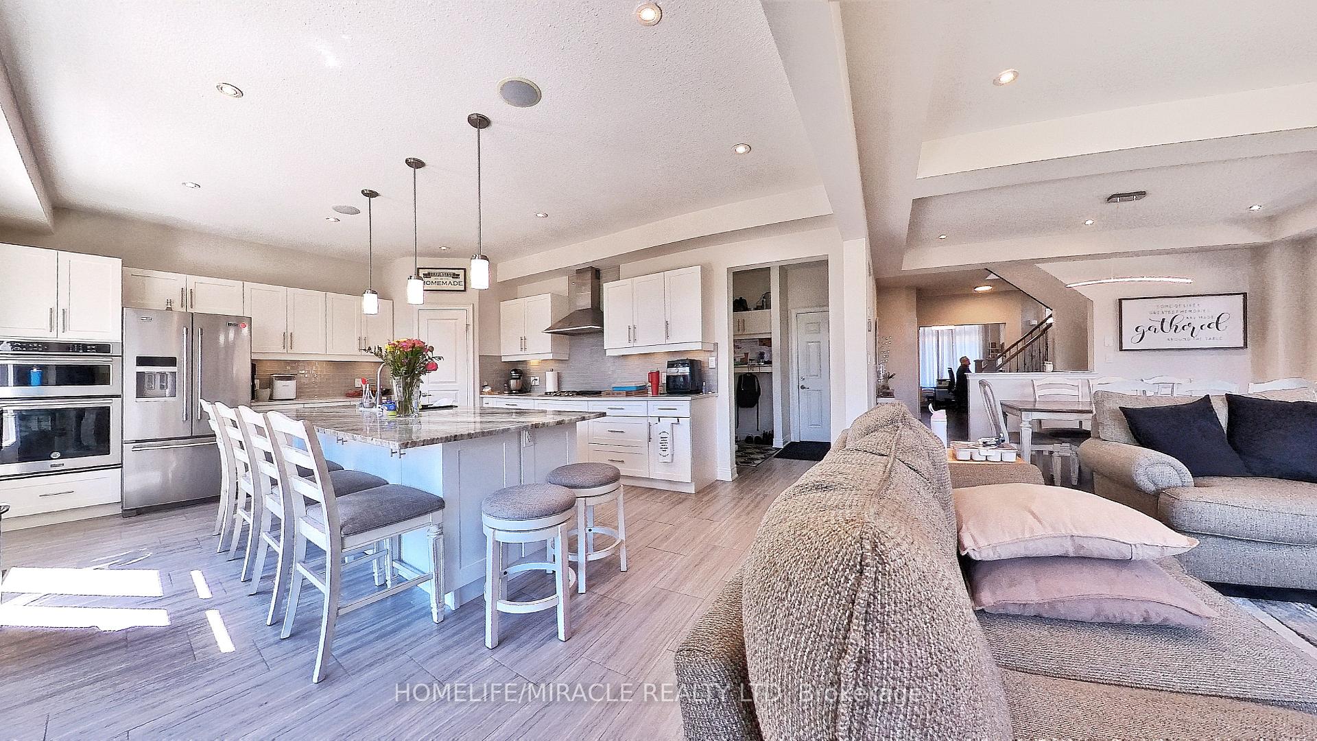 Photo 9 of 117 Eaglecrest Street, Kitchener — HOMEH
