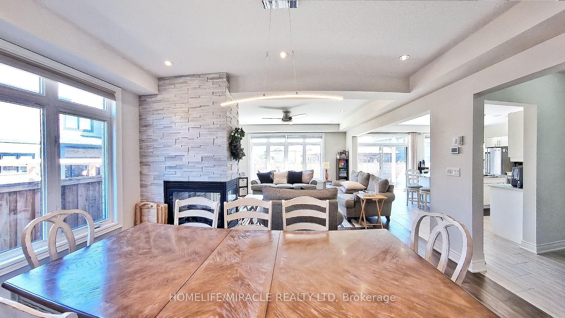 Photo 21 of 117 Eaglecrest Street, Kitchener — HOMEH