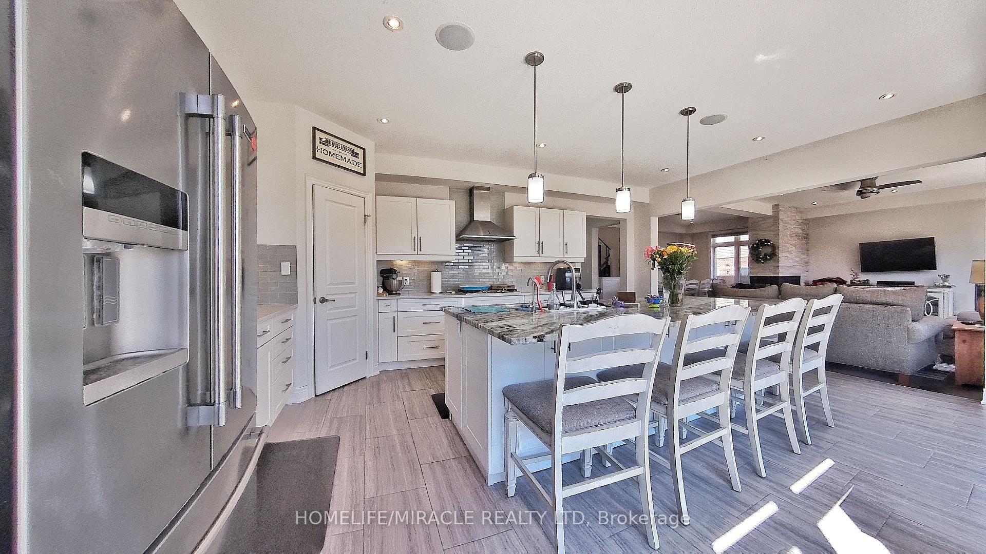 Photo 25 of 117 Eaglecrest Street, Kitchener — HOMEH