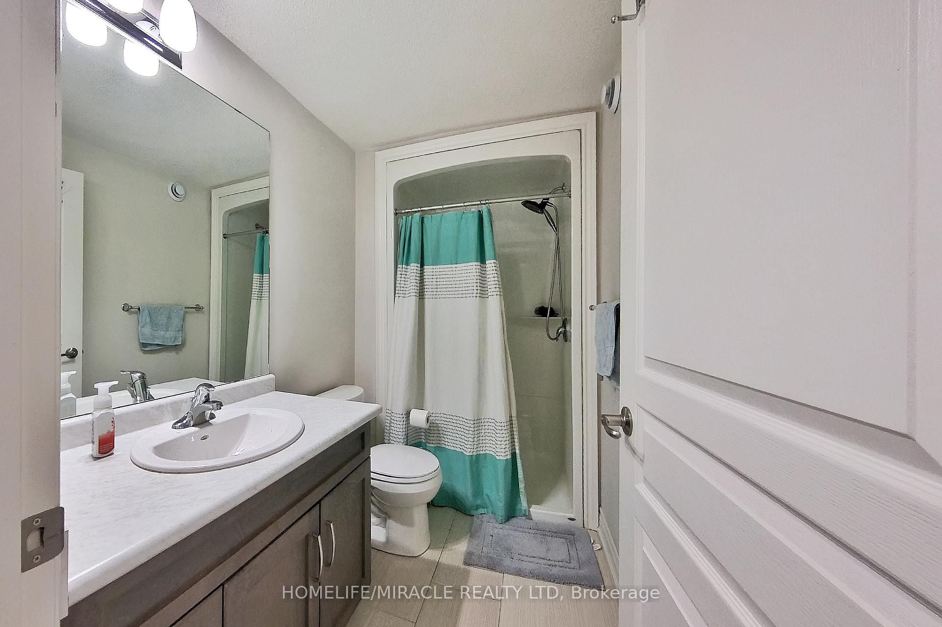 Photo 41 of 117 Eaglecrest Street, Kitchener — HOMEH