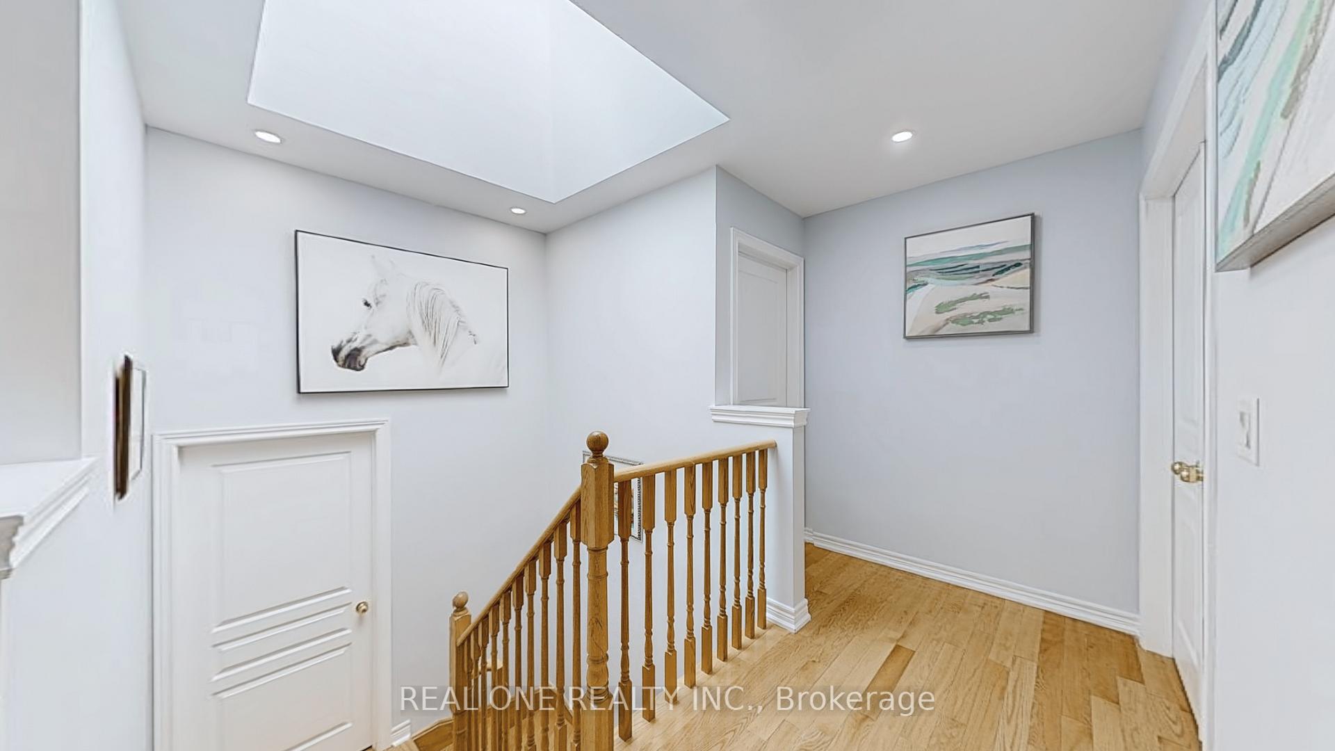 Photo 17 of 10 Willow Landing, Markham, Greensborough — HOMEH