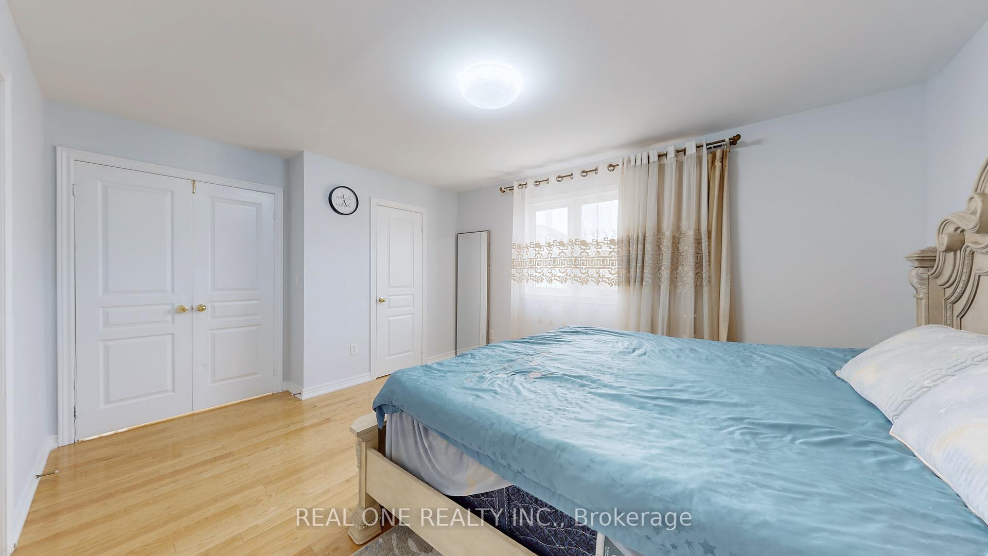 Photo 19 of 10 Willow Landing, Markham, Greensborough — HOMEH