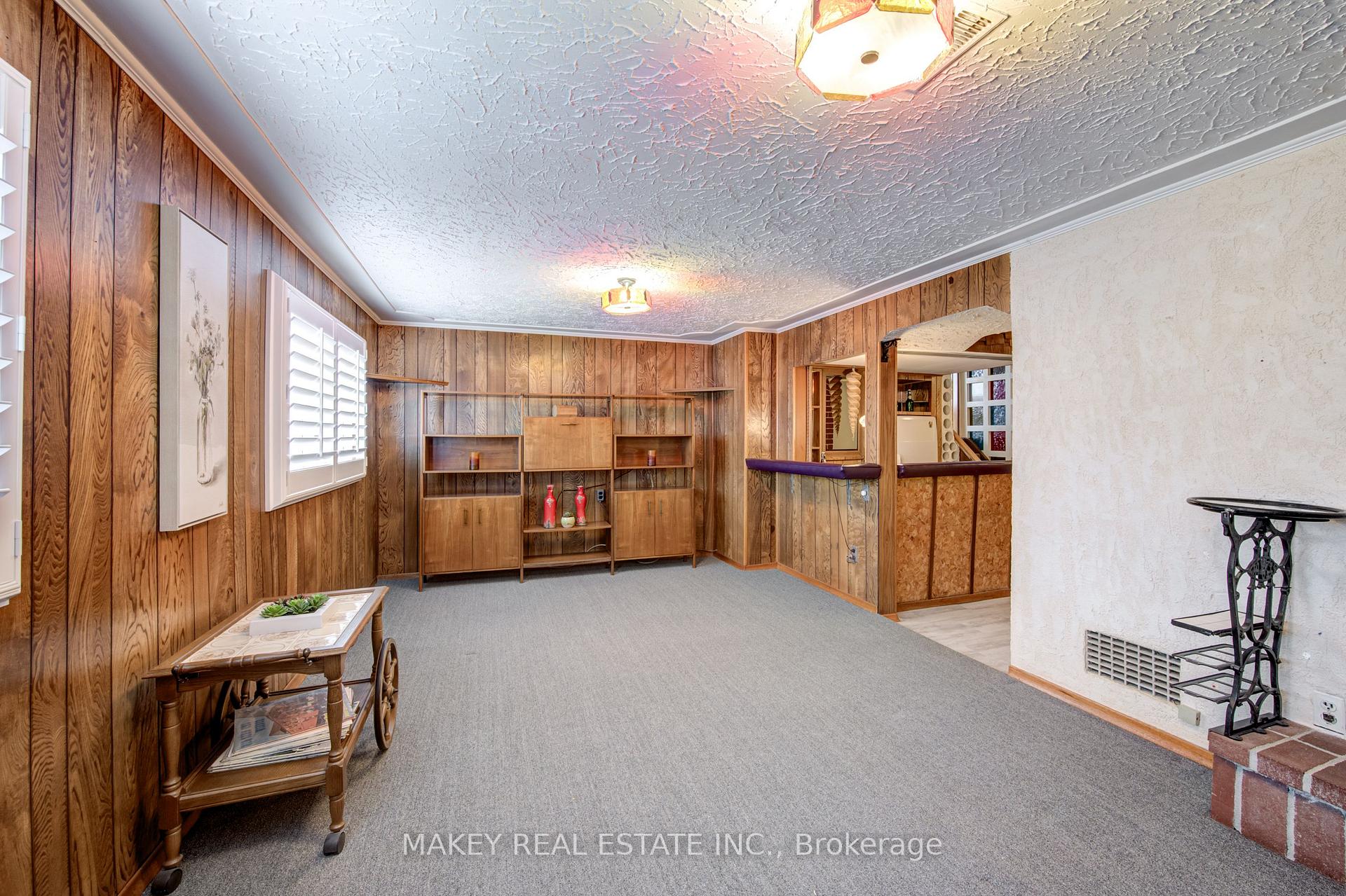 Photo 39 of 94 Harold Avenue, Kitchener — HOMEH