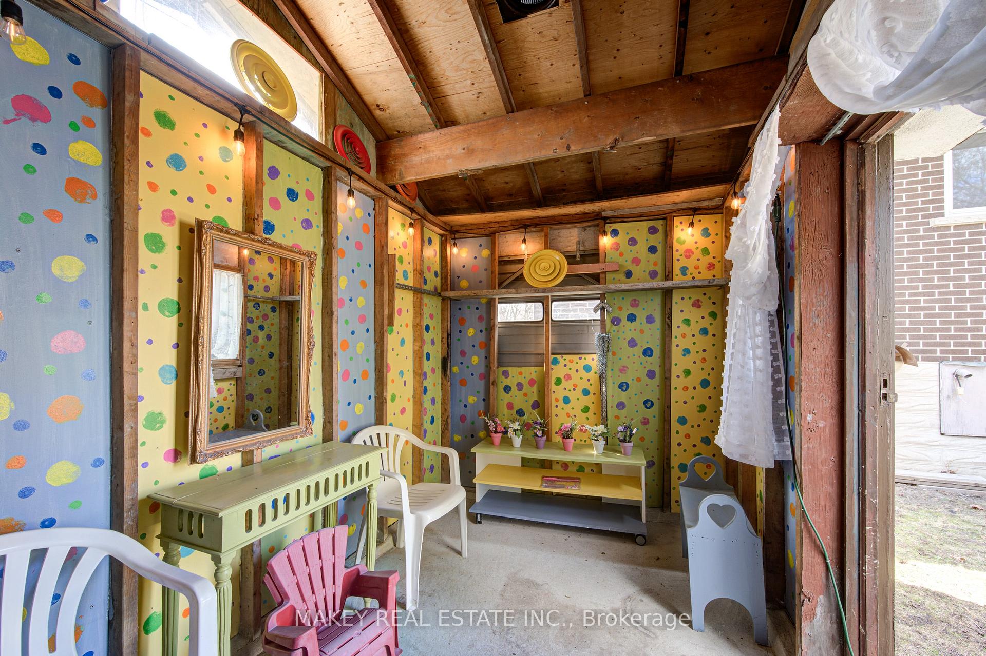 Photo 49 of 94 Harold Avenue, Kitchener — HOMEH