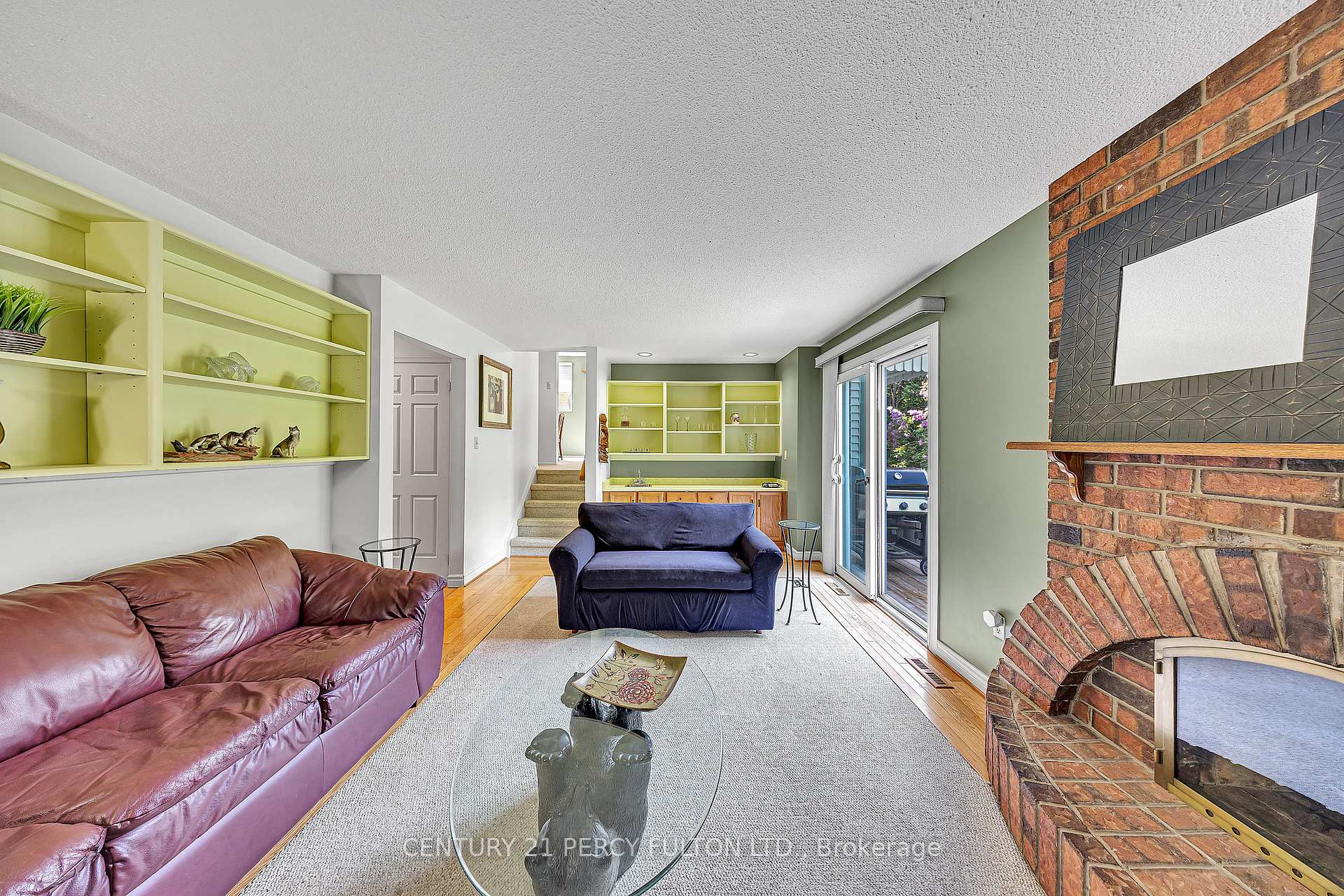 Photo 13 of 122 Wootten Way N, Markham, Markham Village — HOMEH