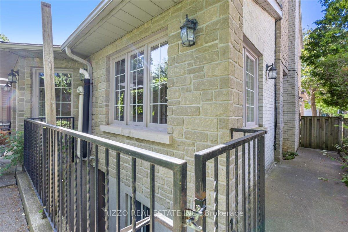 Photo 41 of 77 Chumleigh Crescent, Markham, German Mills — HOMEH