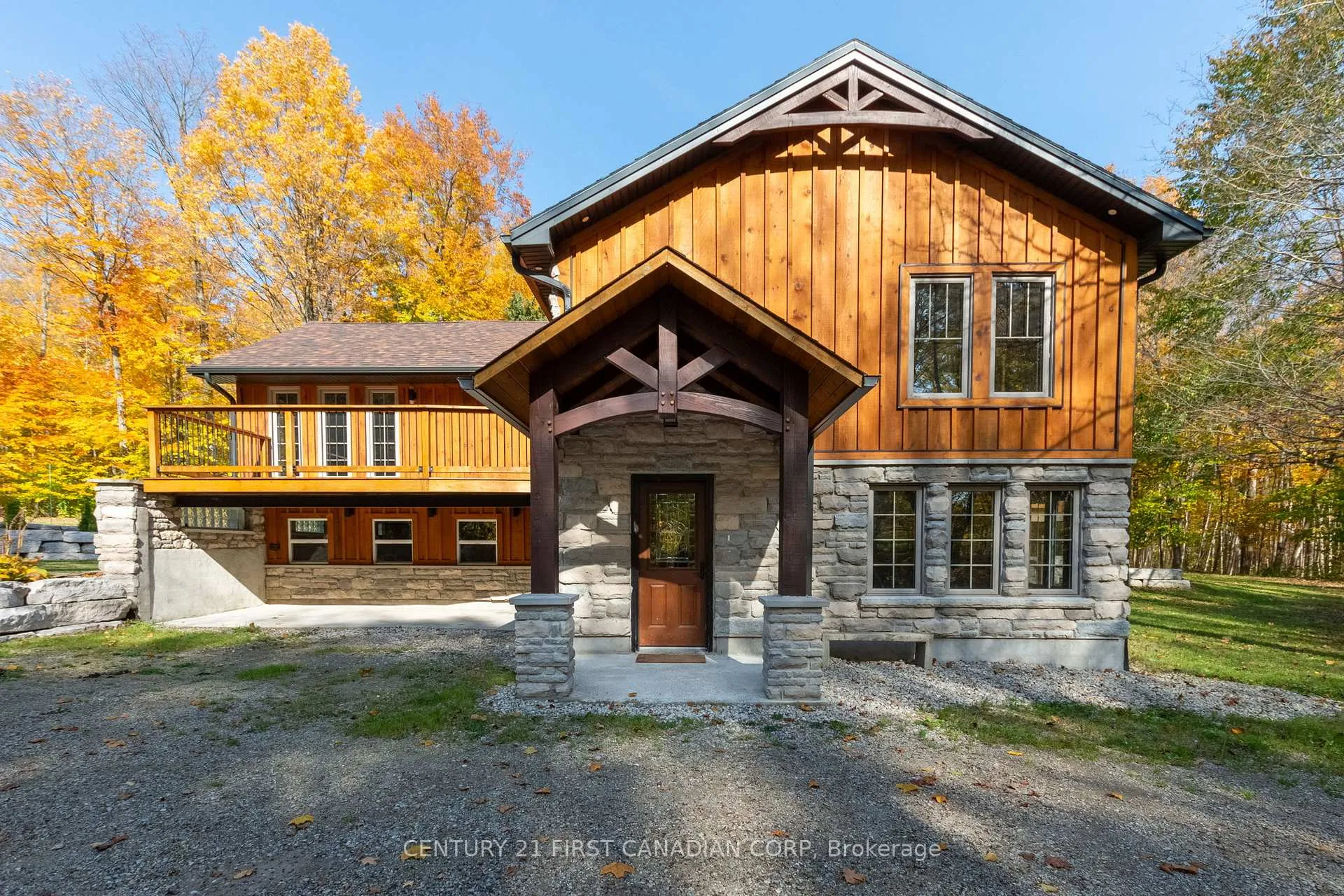 Photo 2 of 10771 Melrose Drive, Middlesex Centre, Rural Middlesex Centre — HOMEH