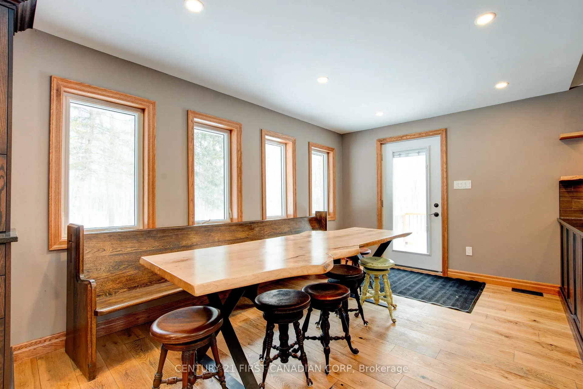Photo 20 of 10771 Melrose Drive, Middlesex Centre, Rural Middlesex Centre — HOMEH