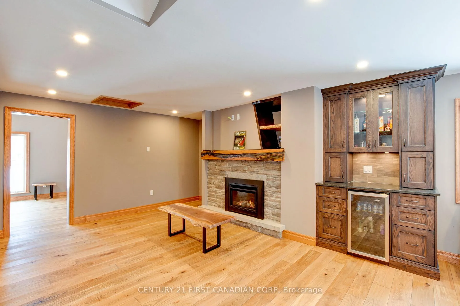 Photo 21 of 10771 Melrose Drive, Middlesex Centre, Rural Middlesex Centre — HOMEH