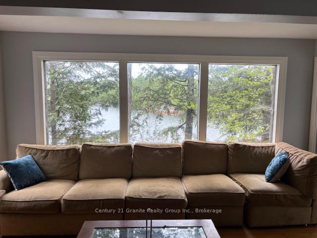 Photo 11 of 1023 Cassia Lane, Minden Hills, Snowdon — HOMEH