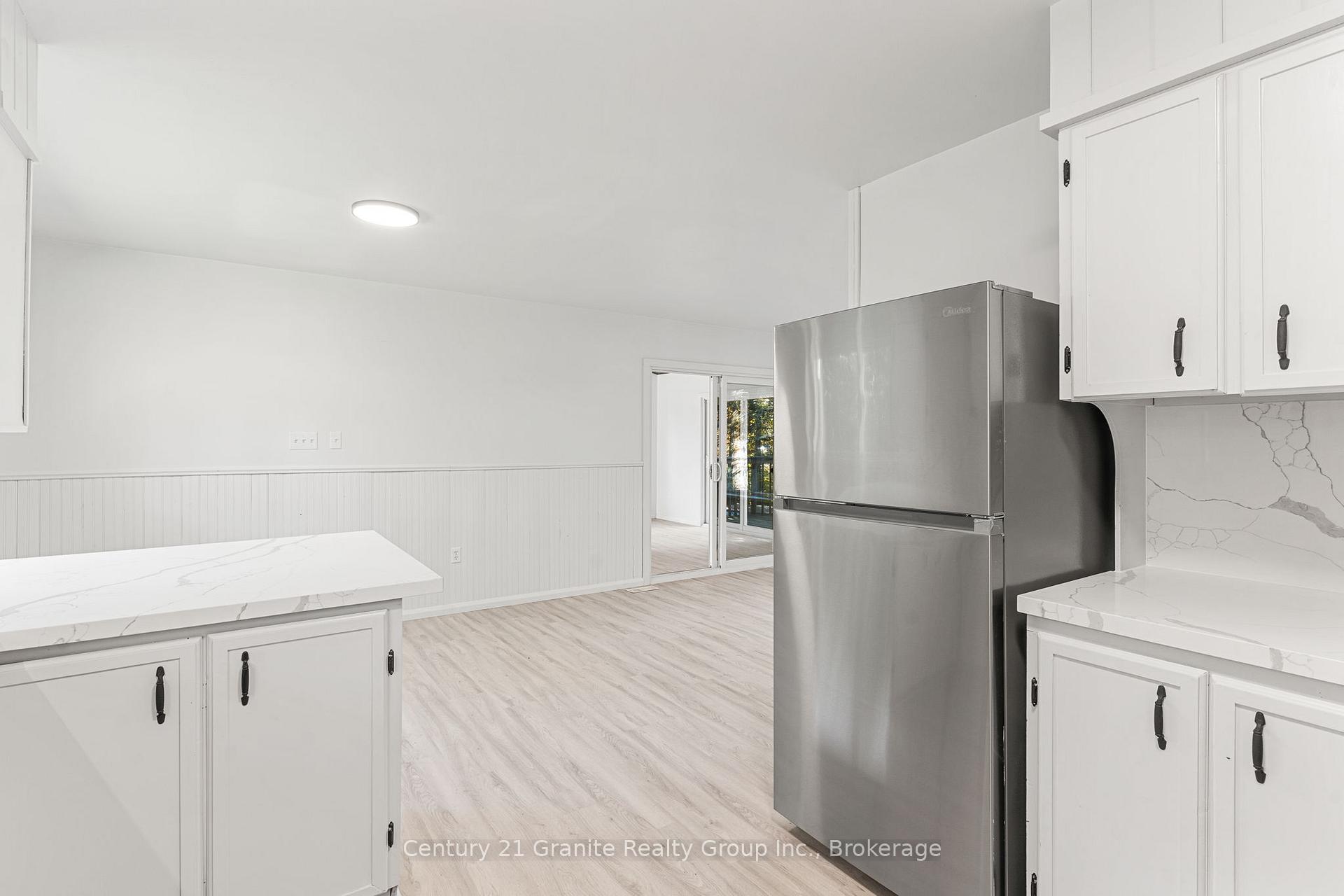 Photo 21 of 4739 Gelert Road, Minden Hills, Snowdon — HOMEH