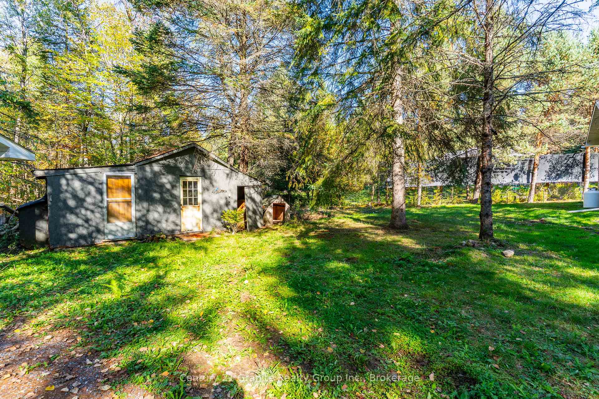 Photo 45 of 4739 Gelert Road, Minden Hills, Snowdon — HOMEH