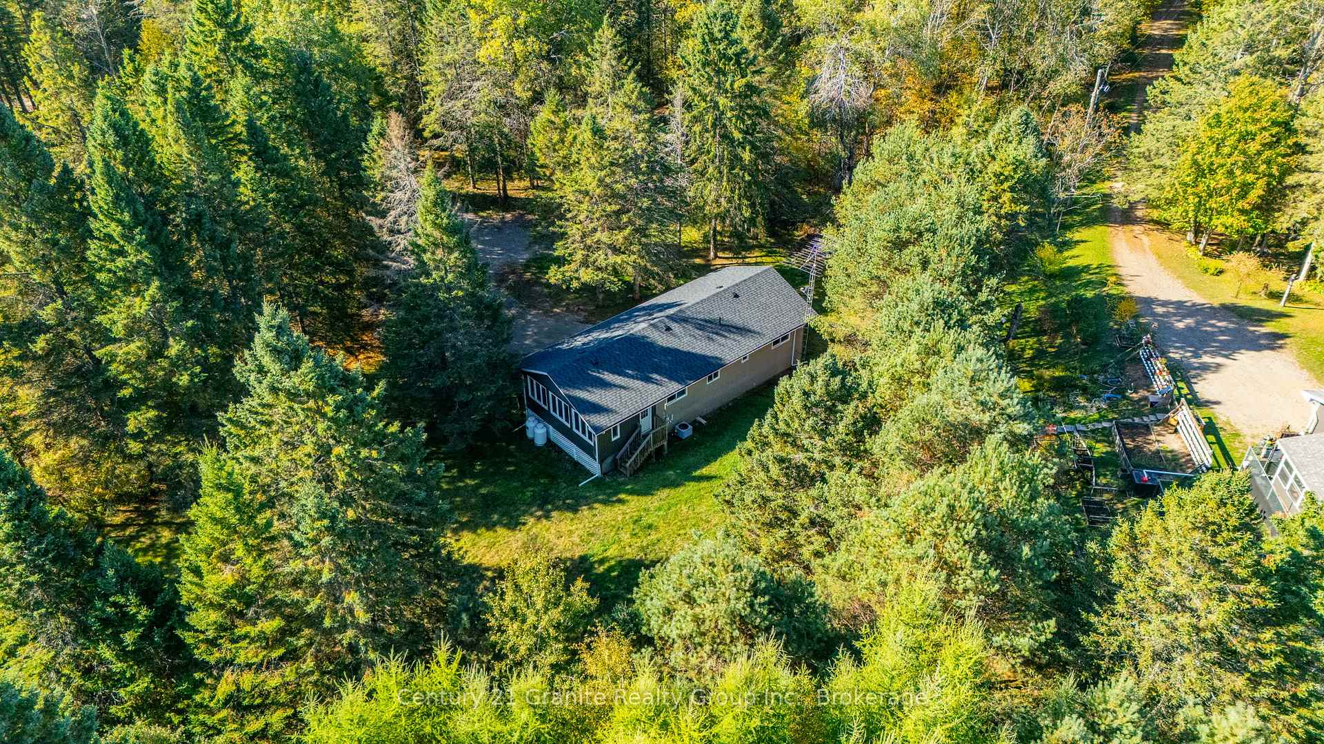 Photo 49 of 4739 Gelert Road, Minden Hills, Snowdon — HOMEH