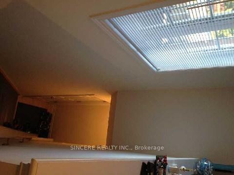 Photo 7 of 9541 Ninth Line Coach House, Brampton, Credit Valley — HOMEH