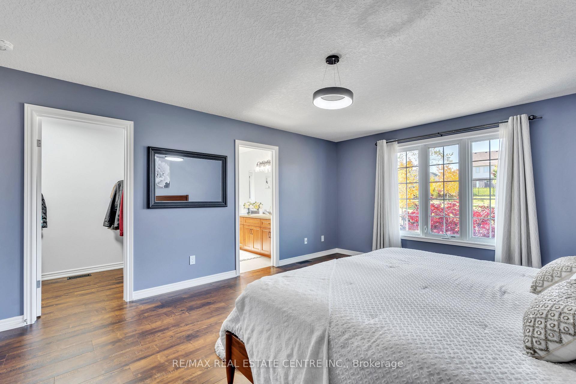 Photo 28 of 48 Isaiah Drive W, Kitchener — HOMEH