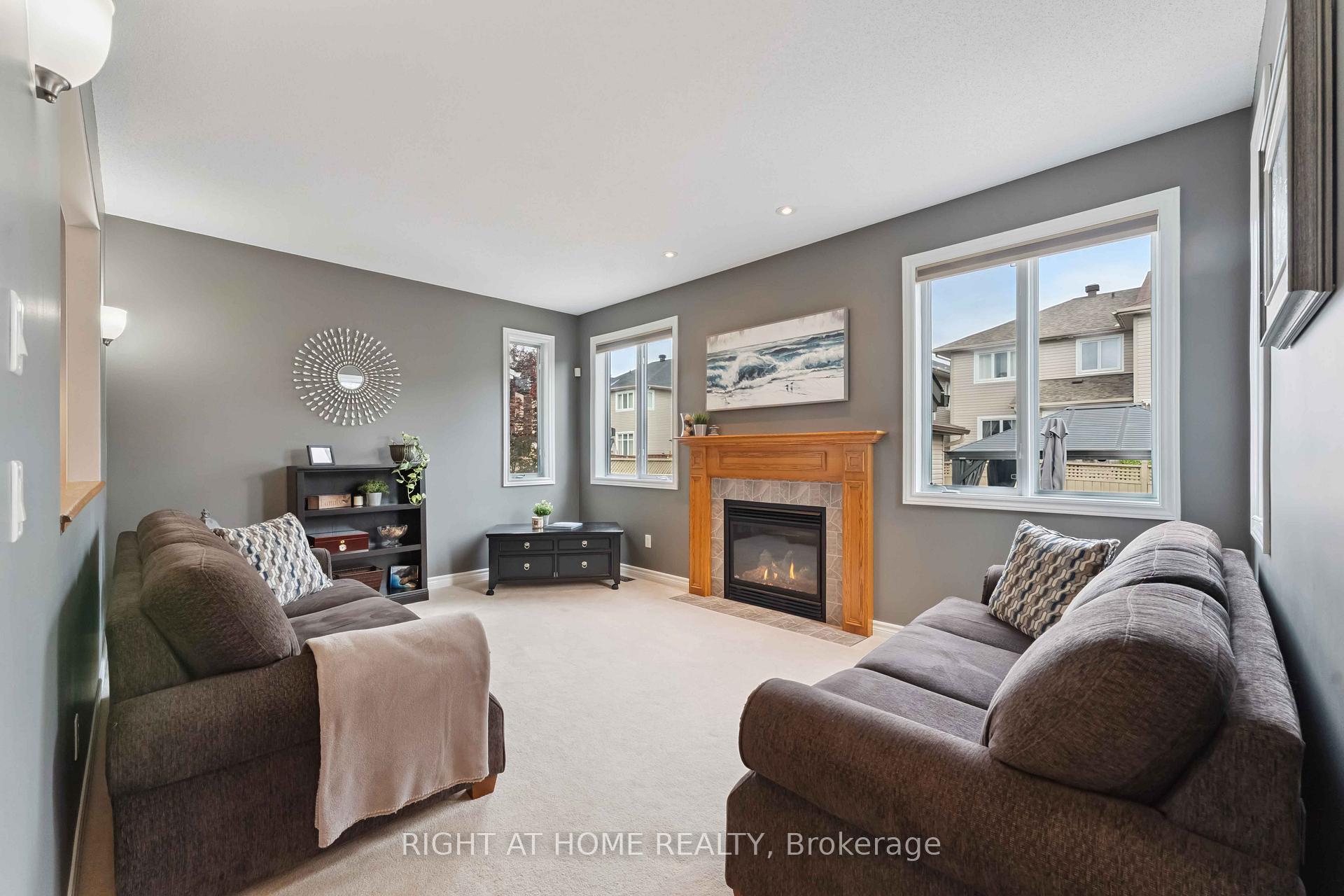 Photo 15 of 220 Celtic Ridge Crescent, Ottawa, Kanata - Morgan's Grant/South March — HOMEH