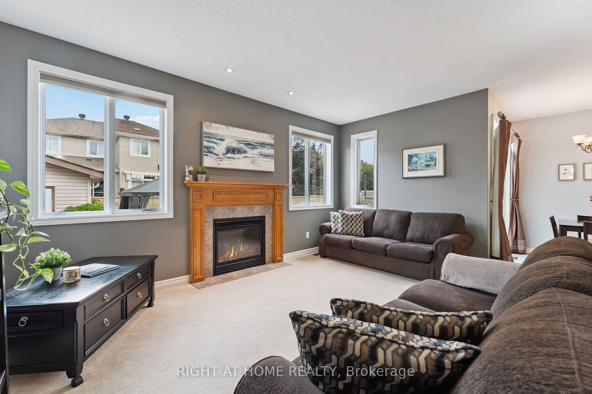 Photo 16 of 220 Celtic Ridge Crescent, Ottawa, Kanata - Morgan's Grant/South March — HOMEH