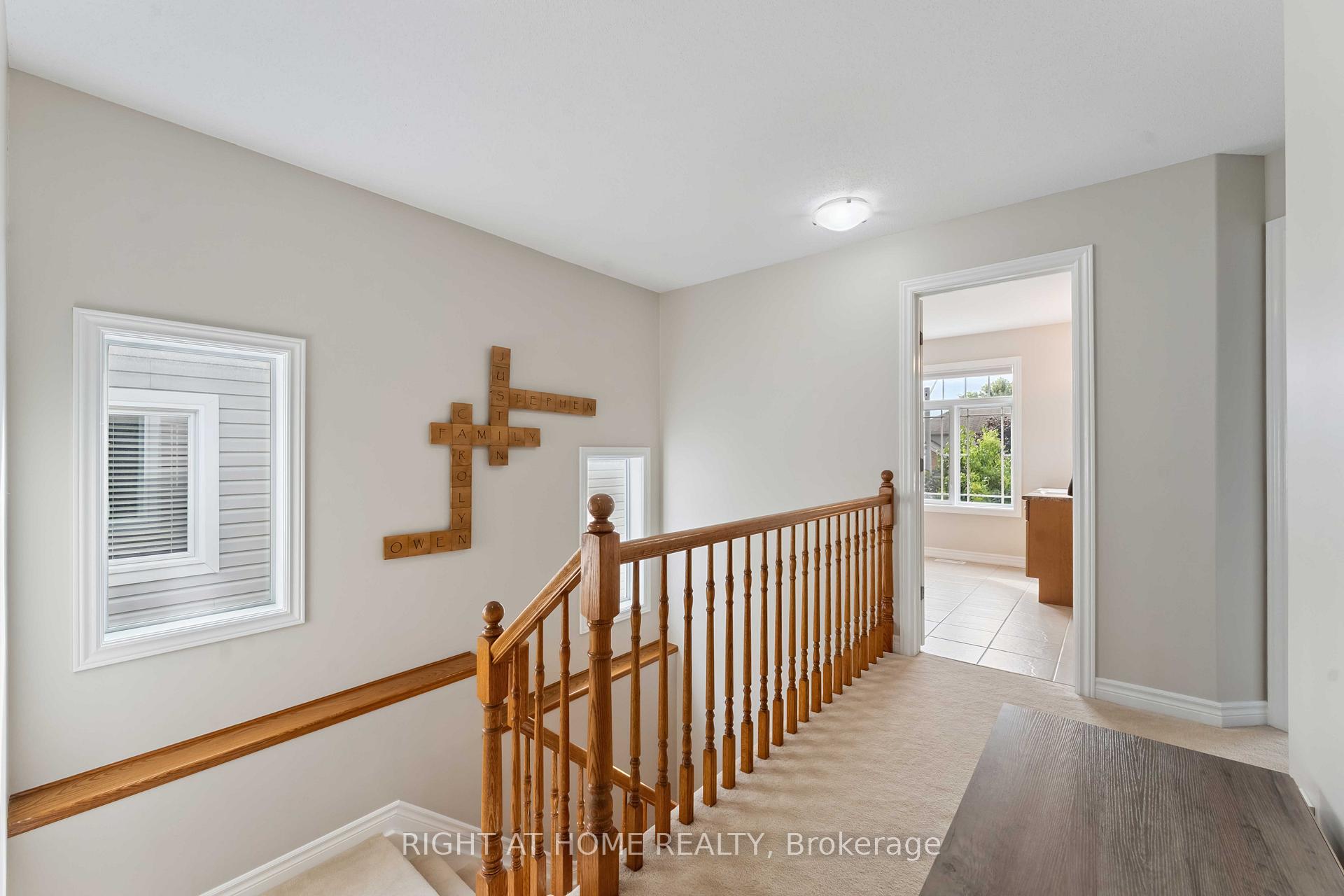 Photo 20 of 220 Celtic Ridge Crescent, Ottawa, Kanata - Morgan's Grant/South March — HOMEH