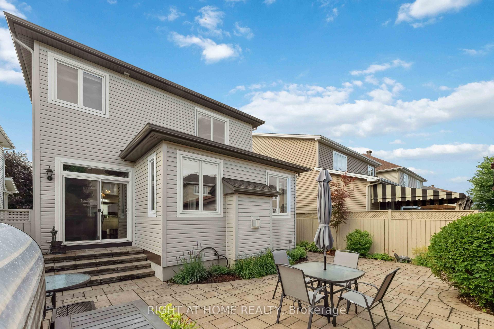 Photo 46 of 220 Celtic Ridge Crescent, Ottawa, Kanata - Morgan's Grant/South March — HOMEH