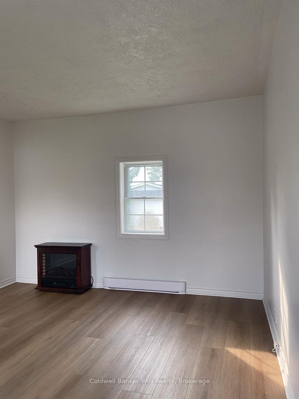 Photo 12 of Unit 2, 16 Queen Street N, Minto — HOMEH