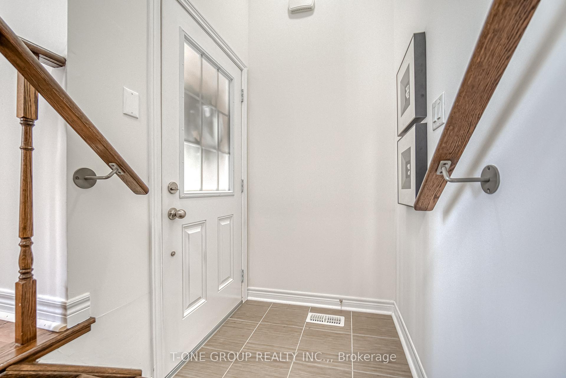Photo 7 of 20 Orca Drive, Markham, Wismer — HOMEH