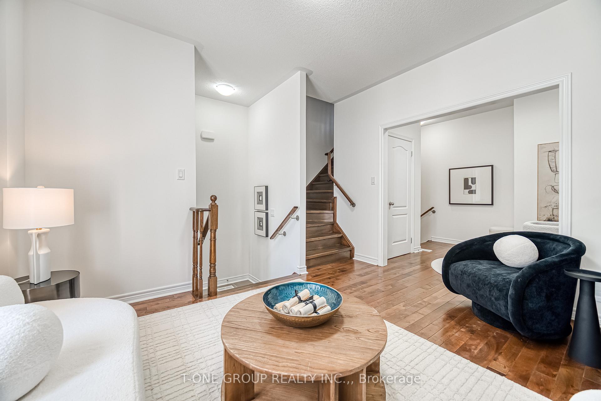 Photo 8 of 20 Orca Drive, Markham, Wismer — HOMEH